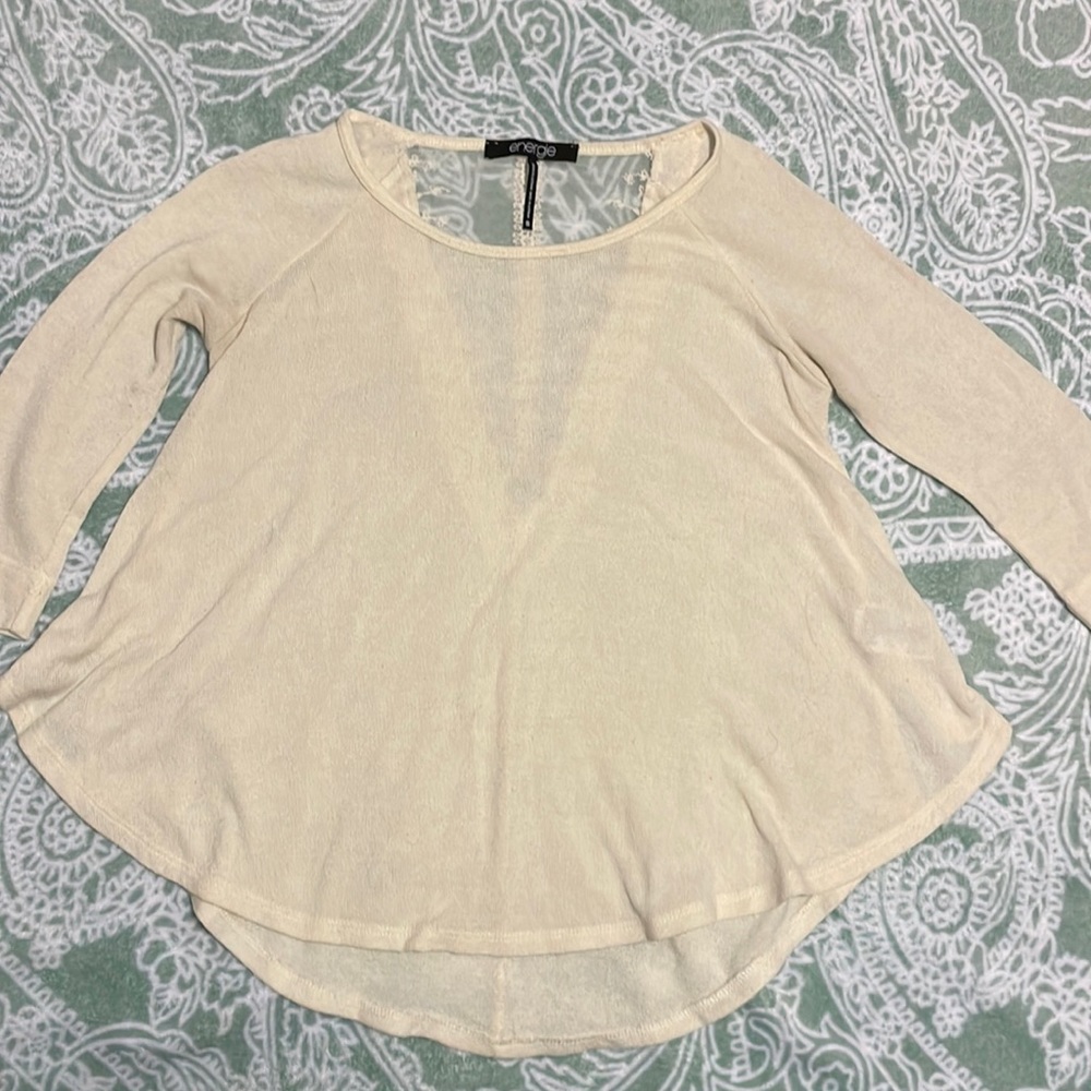 Women’s shirt